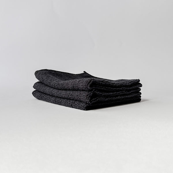 Čierna čistiaca utierka z antistatických vlákien 25 × 25 cm