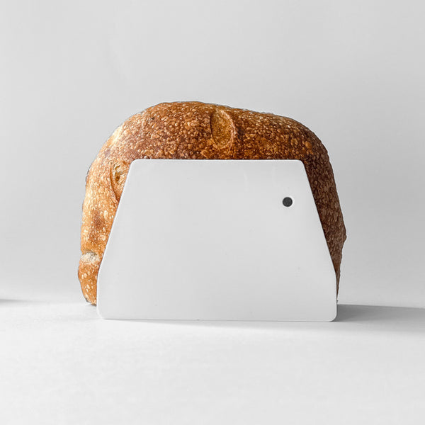 Ergonomická plastová kuchyňská stěrka – bílá