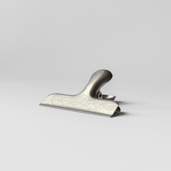 T-shaped metal clip – small, silver