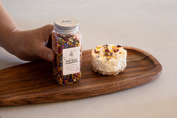 Blooming baking: refillable bottle | 3 variants