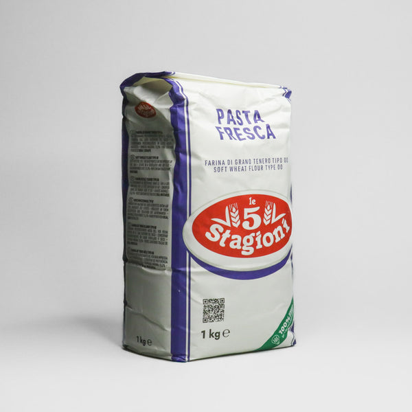 Nejlepší mouka na domácí těstoviny i máslové pečivo je prémiová Pasta Fresca dovezená z Itálie.