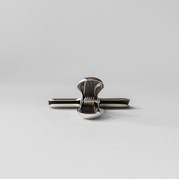 T-shaped metal clip – small, silver