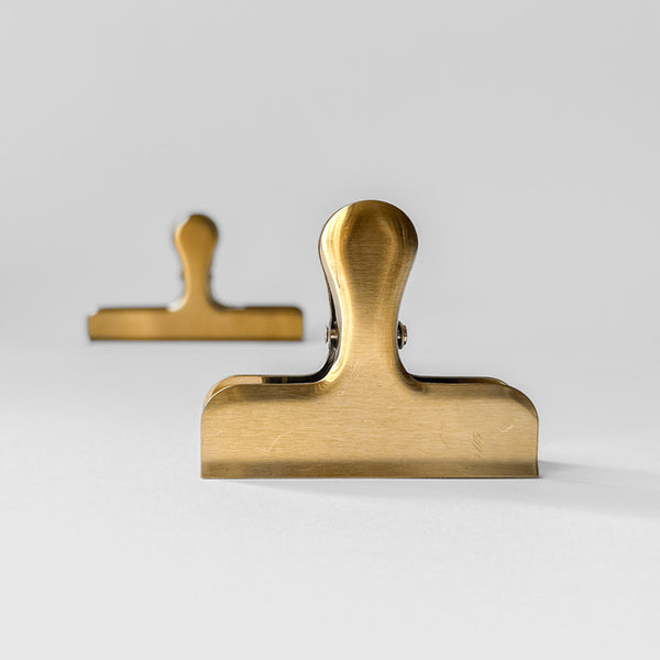 Elegant T-shaped metal clip – small, gold