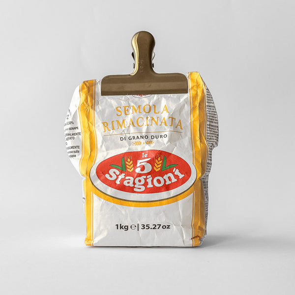 Elegant T-shaped metal clip – small, gold